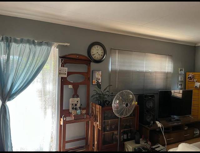 3 BEDROOM PROPERTY TO RENT IN CHROOM PARK